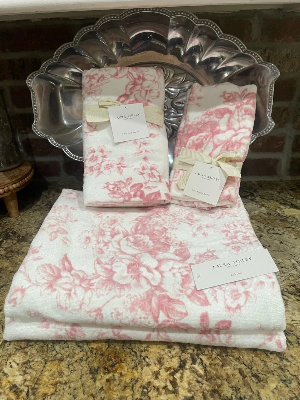 Laura Ashley Toile Delight Pink Towels Bundle - bath, hand & finger towels -NEW!